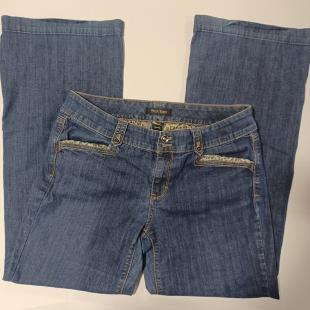 WHBM Straight Leg Jeans With Leopard Print - Picture 7 of 7